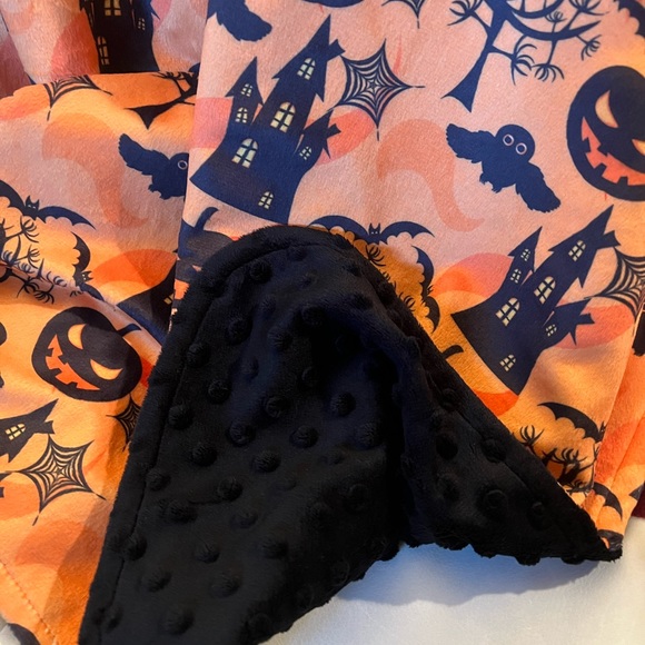 Halloween minky baby blanket - Picture 2 of 4